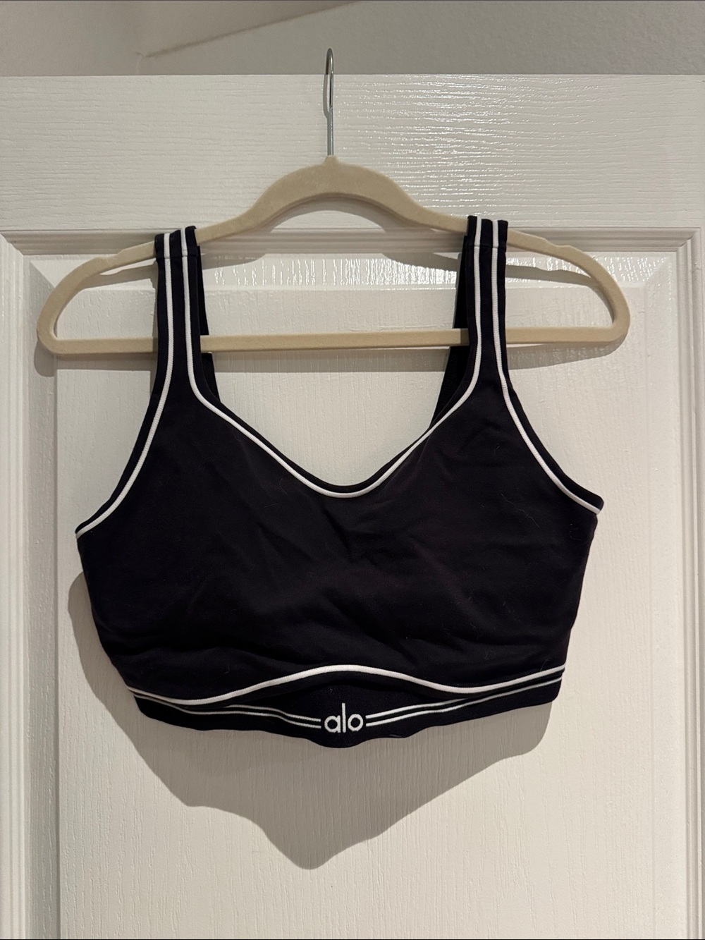 ALO Yoga Black Sports Bra with White Piping